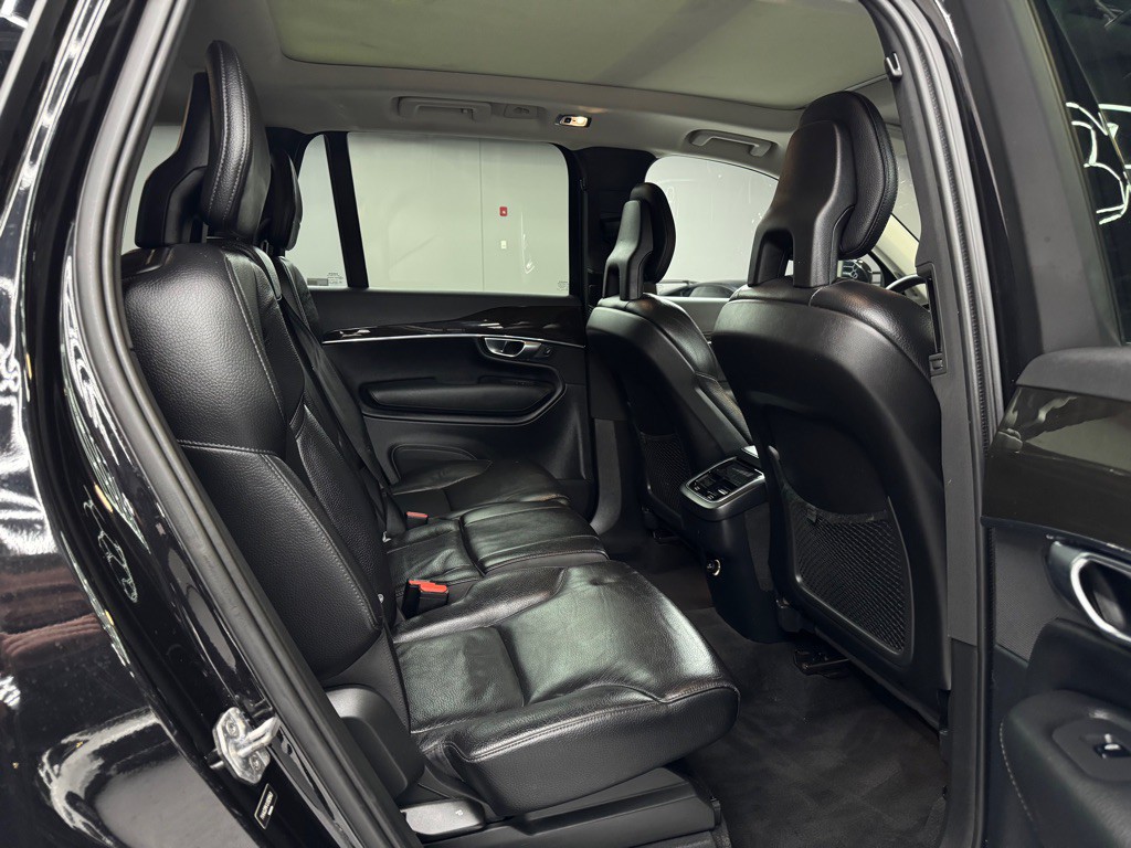 2018 Volvo XC90 Image 25