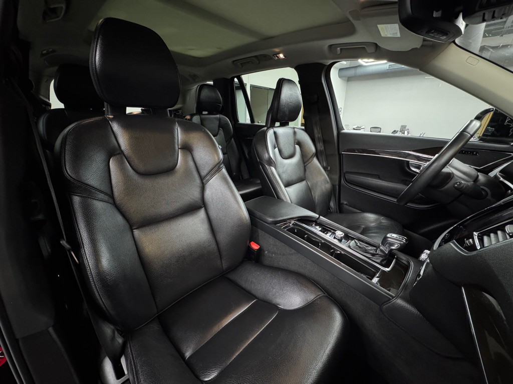 2018 Volvo XC90 Image 29