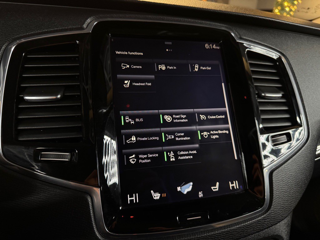 2018 Volvo XC90 Image 37