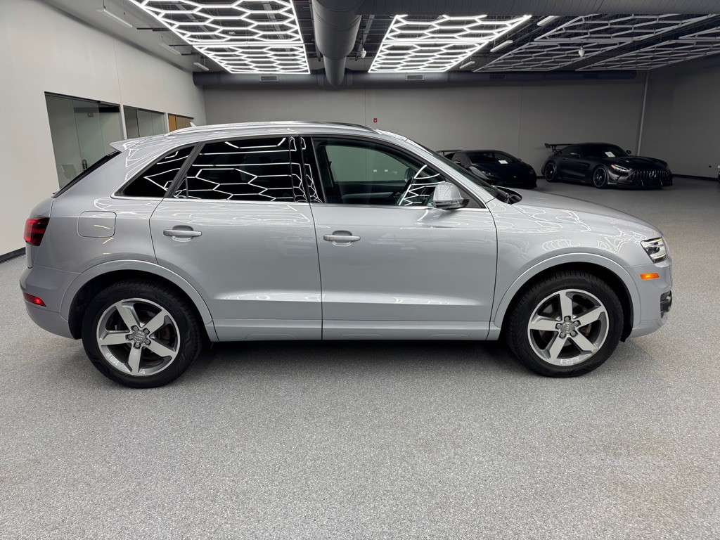 2015 Audi Q3 Image 12