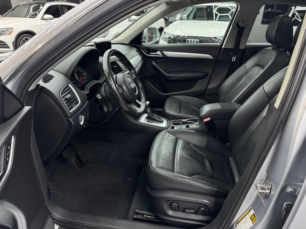 2015 Audi Q3 Image 15