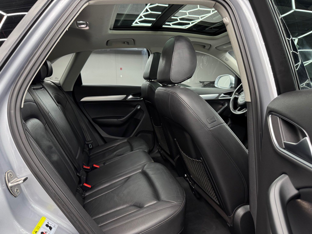 2015 Audi Q3 Image 22