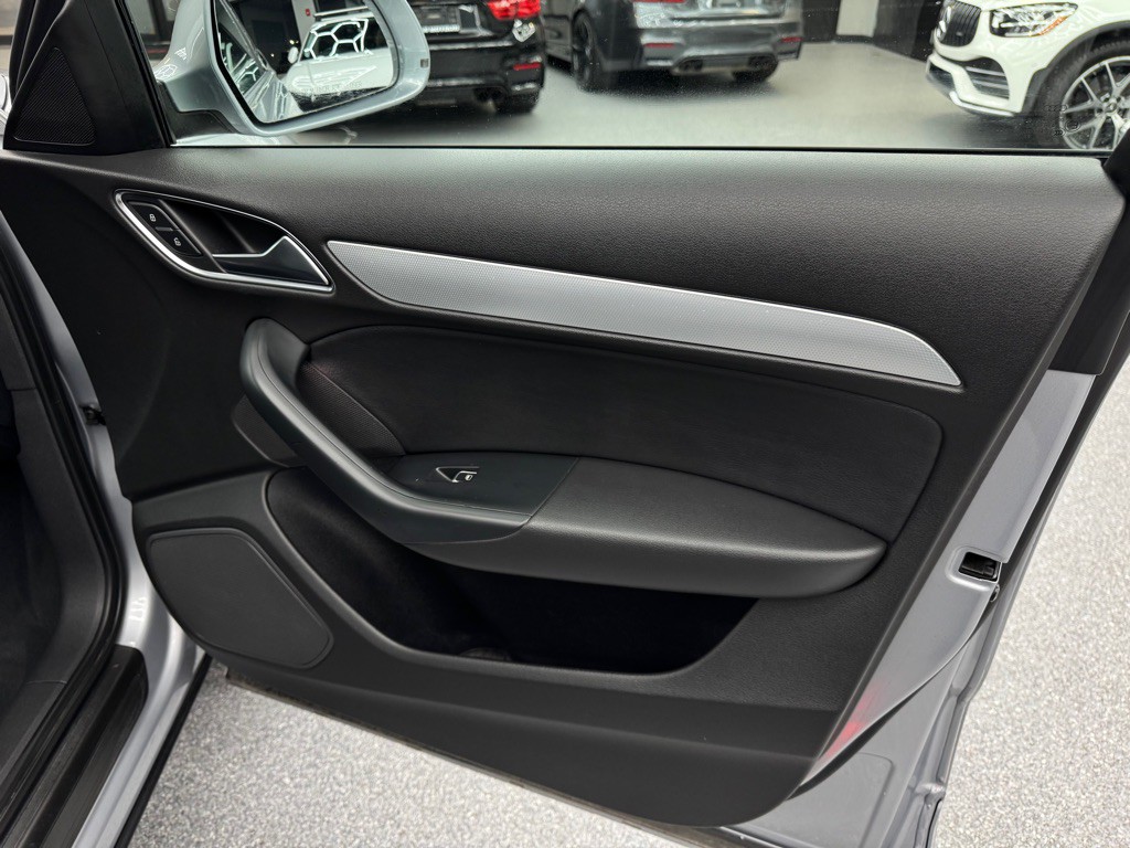 2015 Audi Q3 Image 23