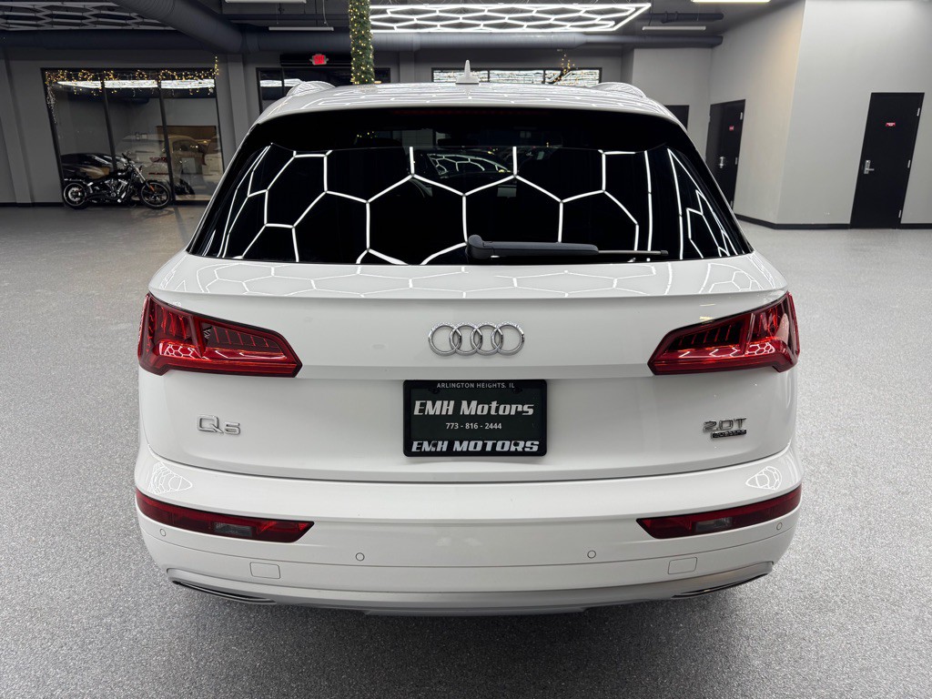 2018 Audi Q5 Image 11