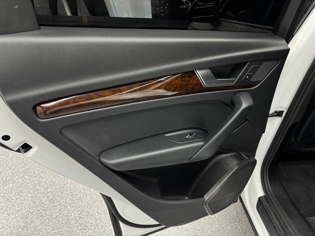 2018 Audi Q5 Image 20