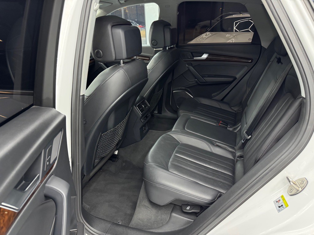 2018 Audi Q5 Image 21