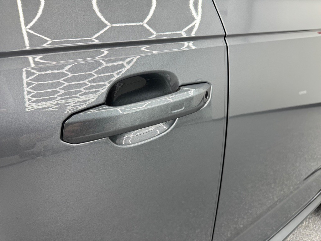 2018 Audi A4 Image 16