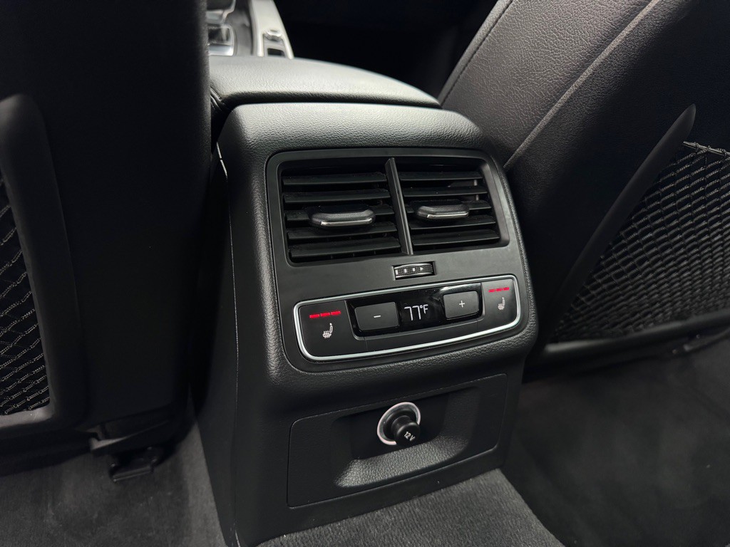 2018 Audi A4 Image 23