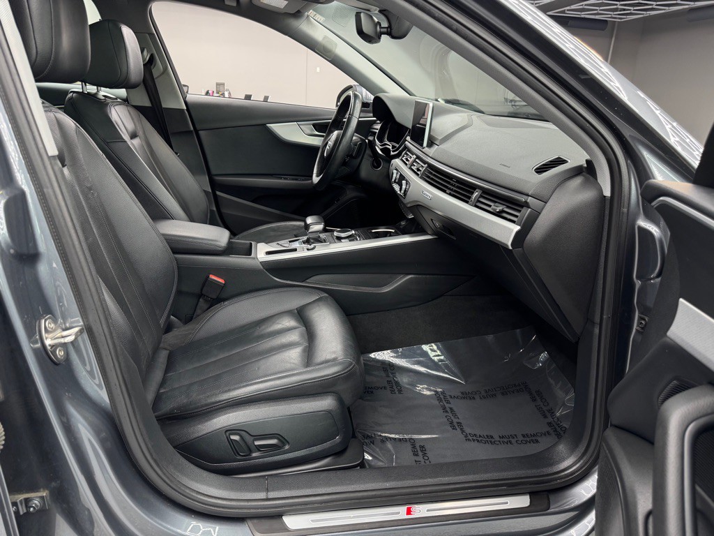 2018 Audi A4 Image 28