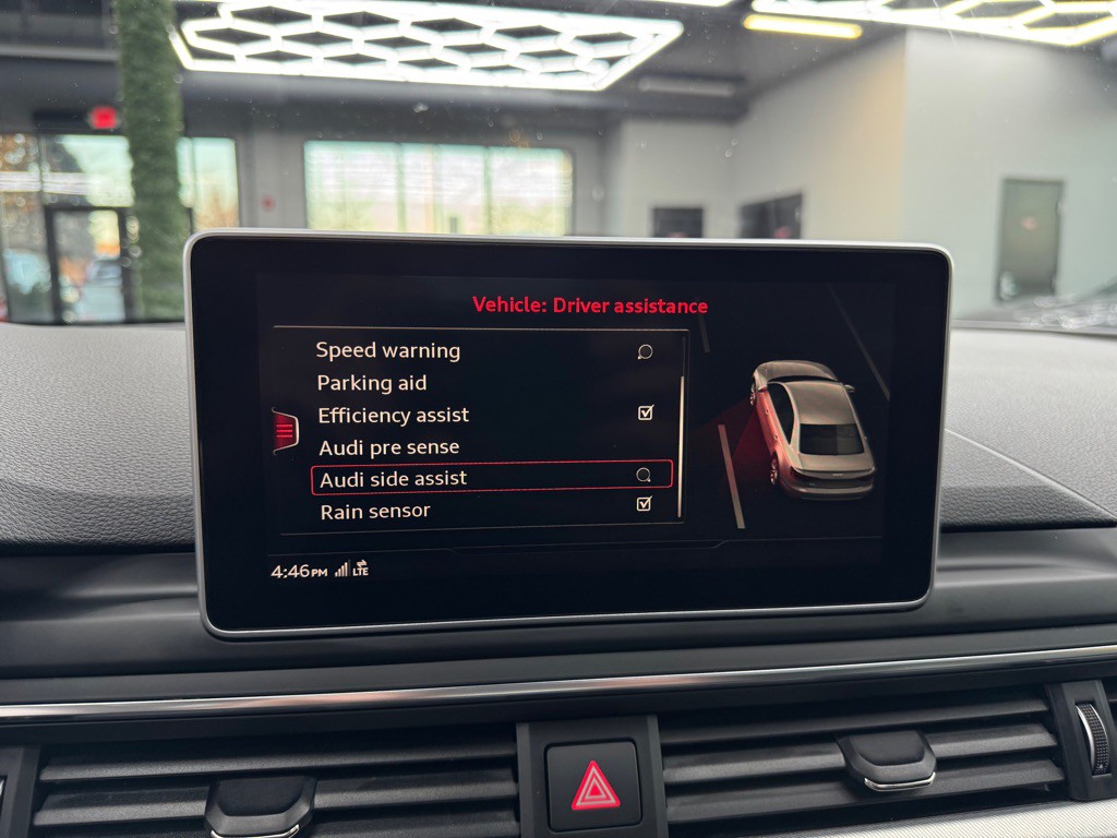 2018 Audi A4 Image 33