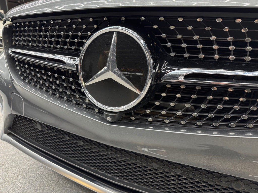 2019 Mercedes-Benz GLC-Class Image 6