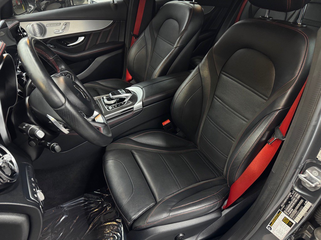 2019 Mercedes-Benz GLC-Class Image 23