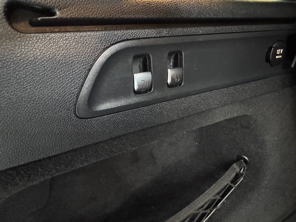 2019 Mercedes-Benz GLC-Class Image 28