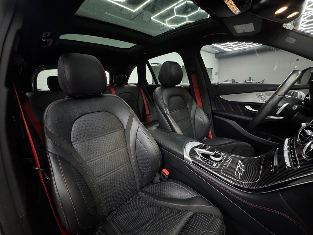 2019 Mercedes-Benz GLC-Class Image 34