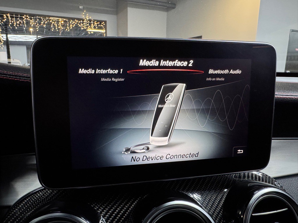 2019 Mercedes-Benz GLC-Class Image 40