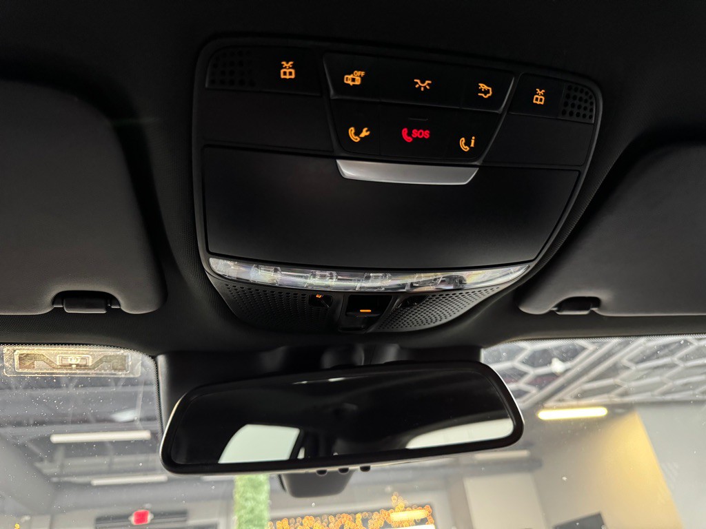 2019 Mercedes-Benz GLC-Class Image 43