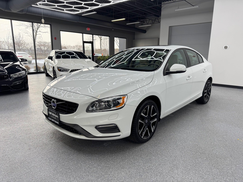 2017 Volvo S60 Image 6