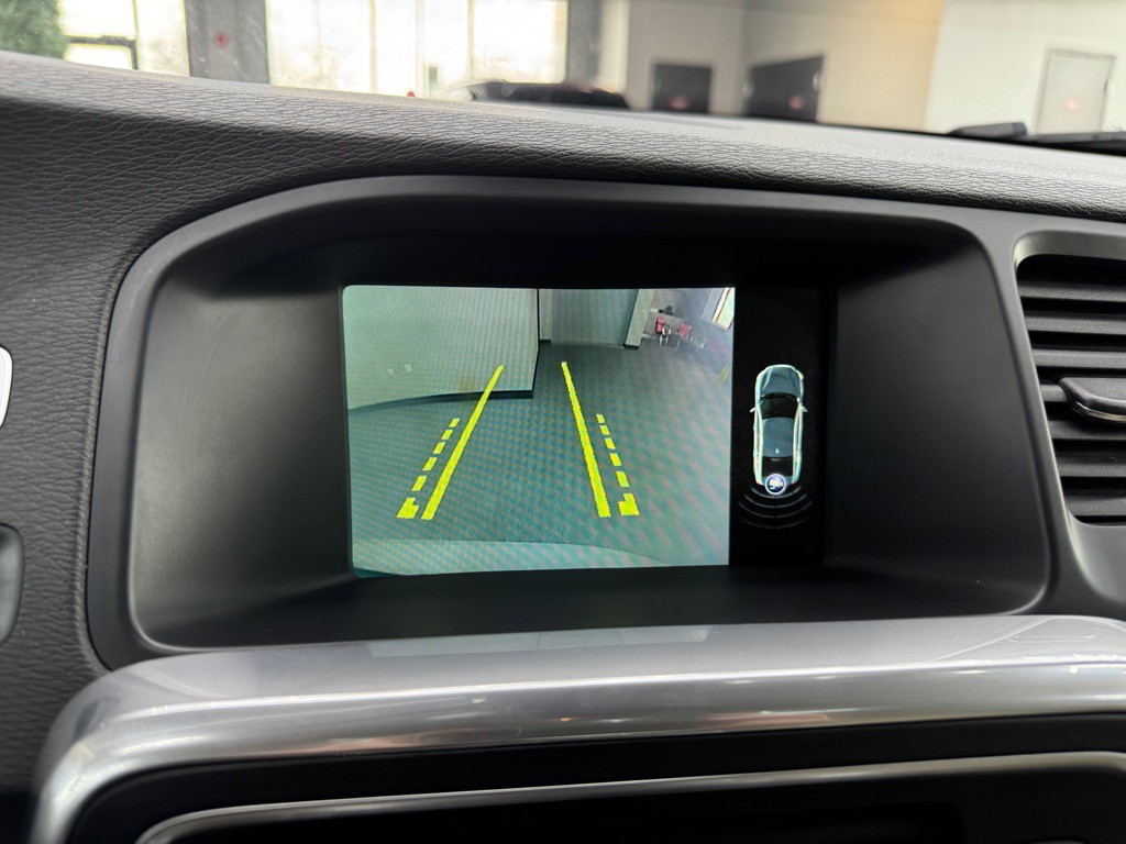 2017 Volvo S60 Image 28