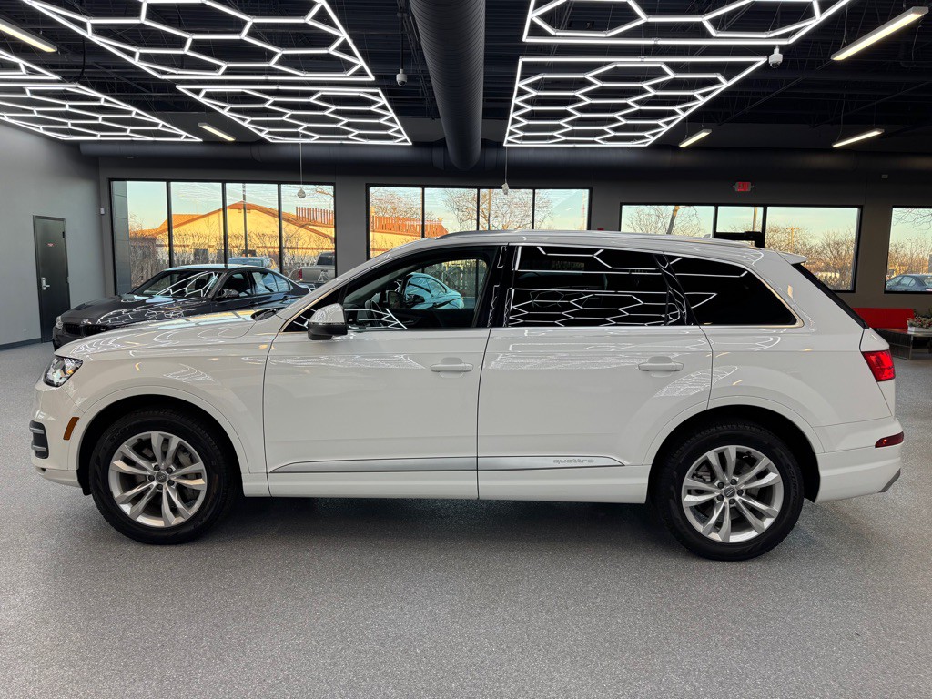 2018 Audi Q7 Image 9