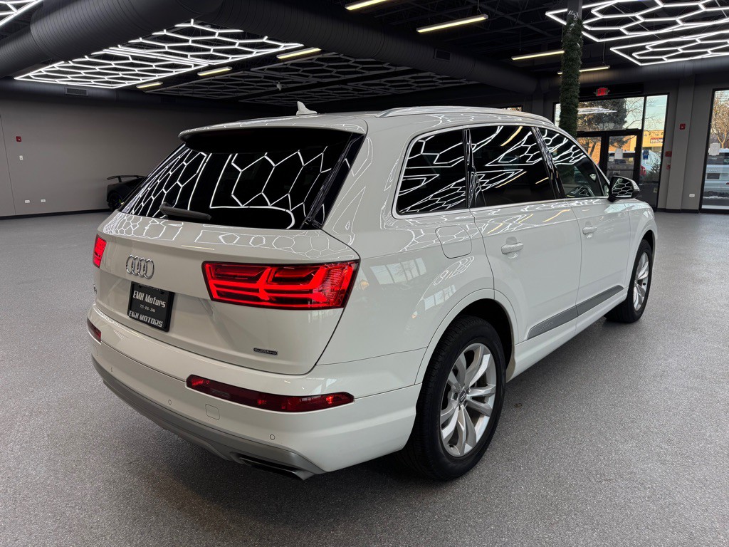 2018 Audi Q7 Image 13