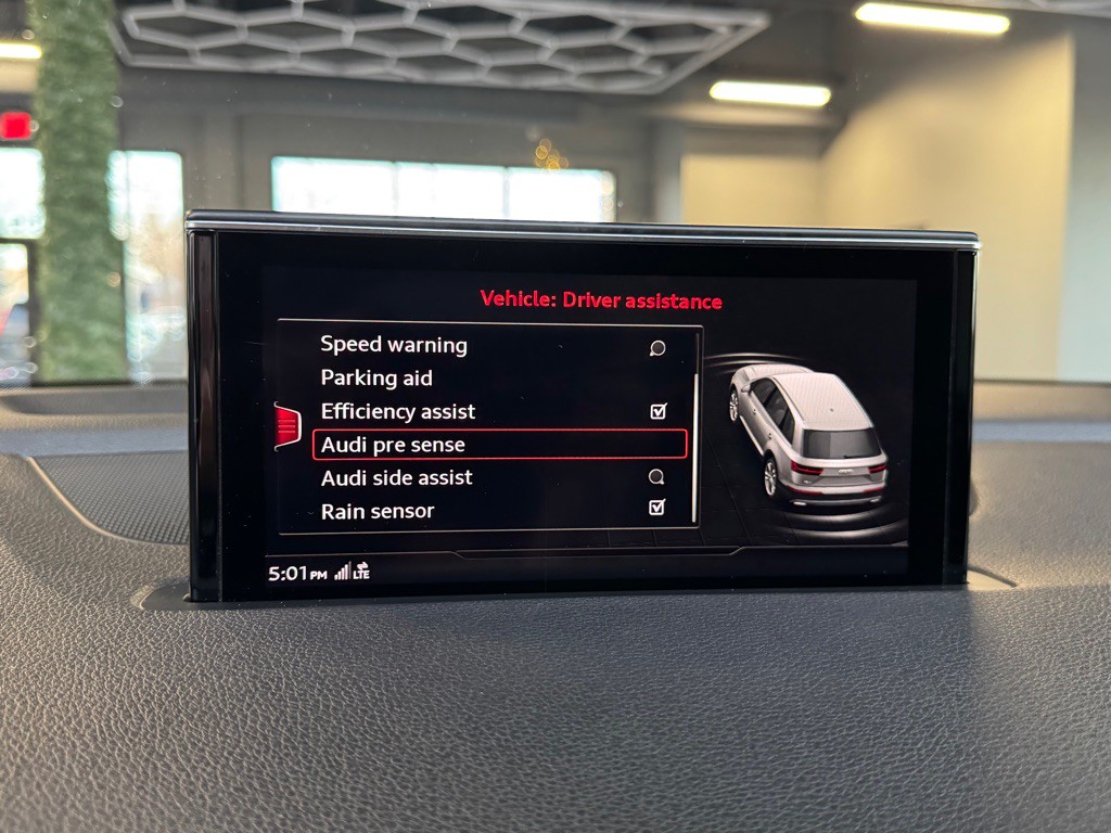 2018 Audi Q7 Image 37