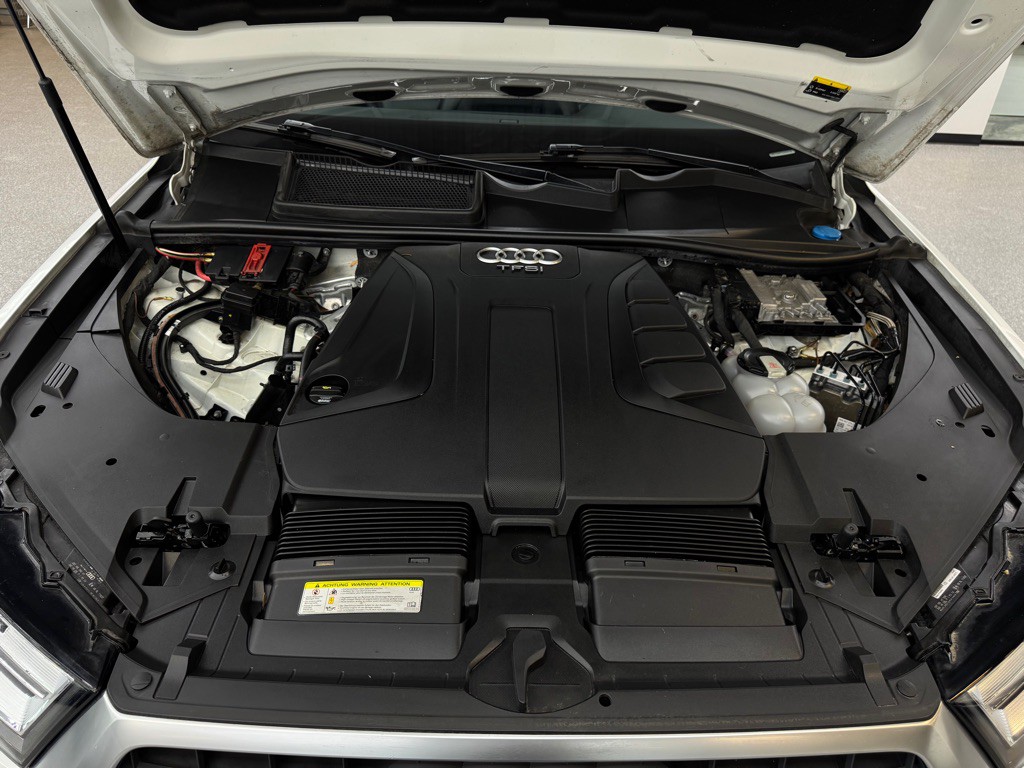 2018 Audi Q7 Image 45