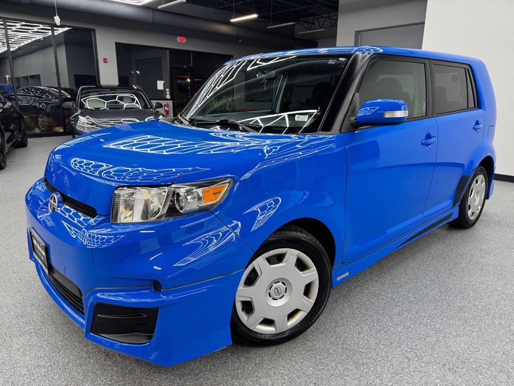 2011 Scion xB Image 6