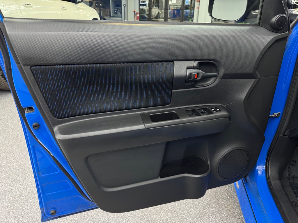 2011 Scion xB Image 15