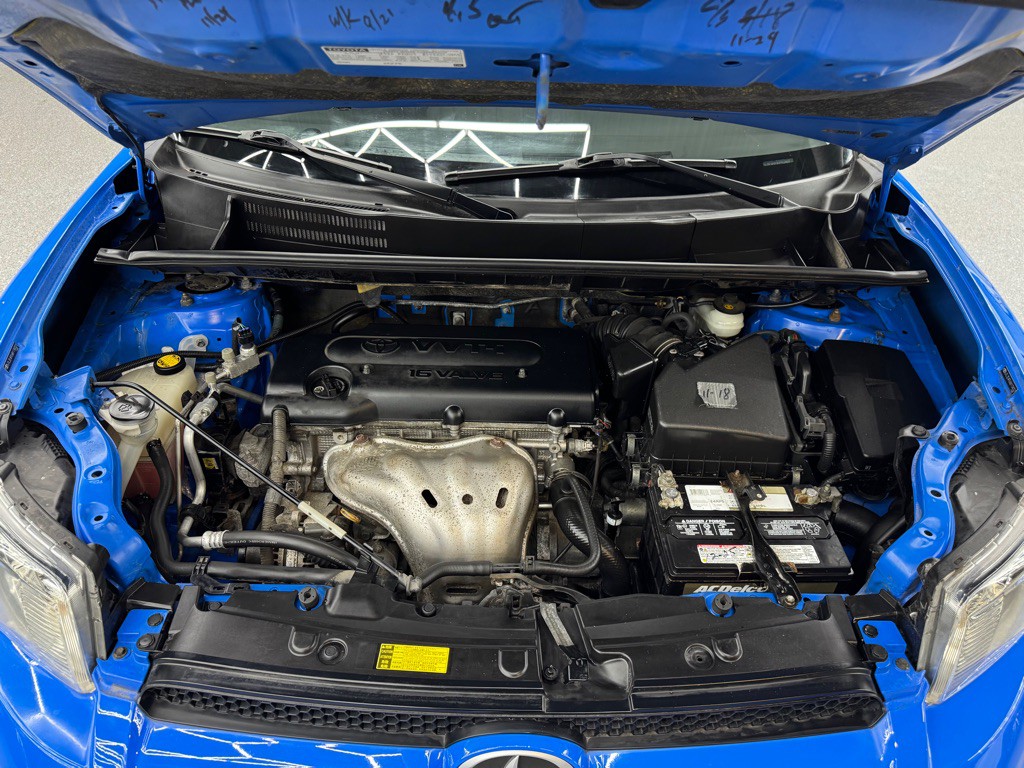 2011 Scion xB Image 32