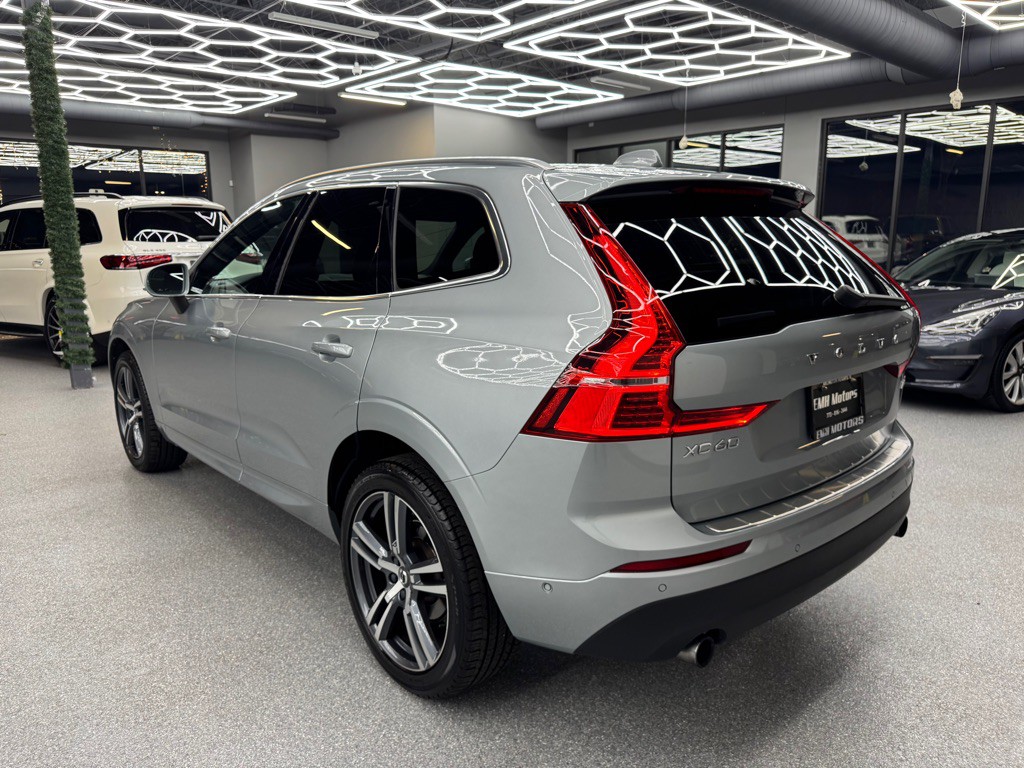 2018 Volvo XC60 Image 11
