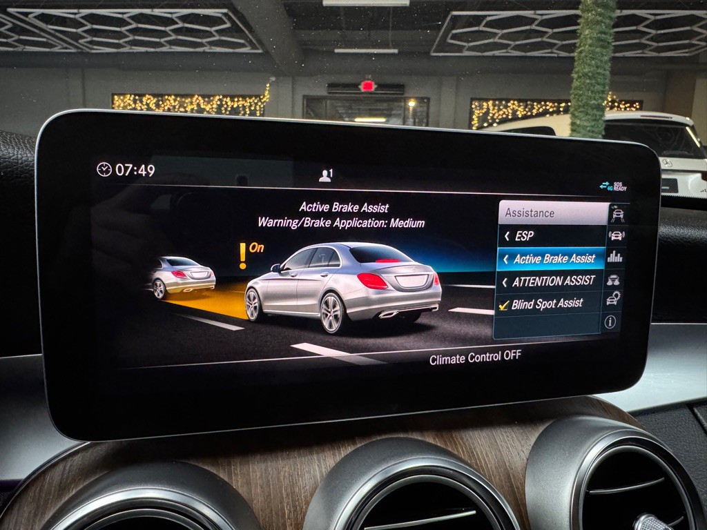 2019 Mercedes-Benz C-Class Image 36