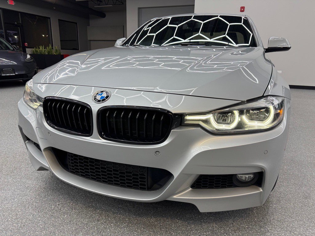 2016 BMW 3 Series Image 5