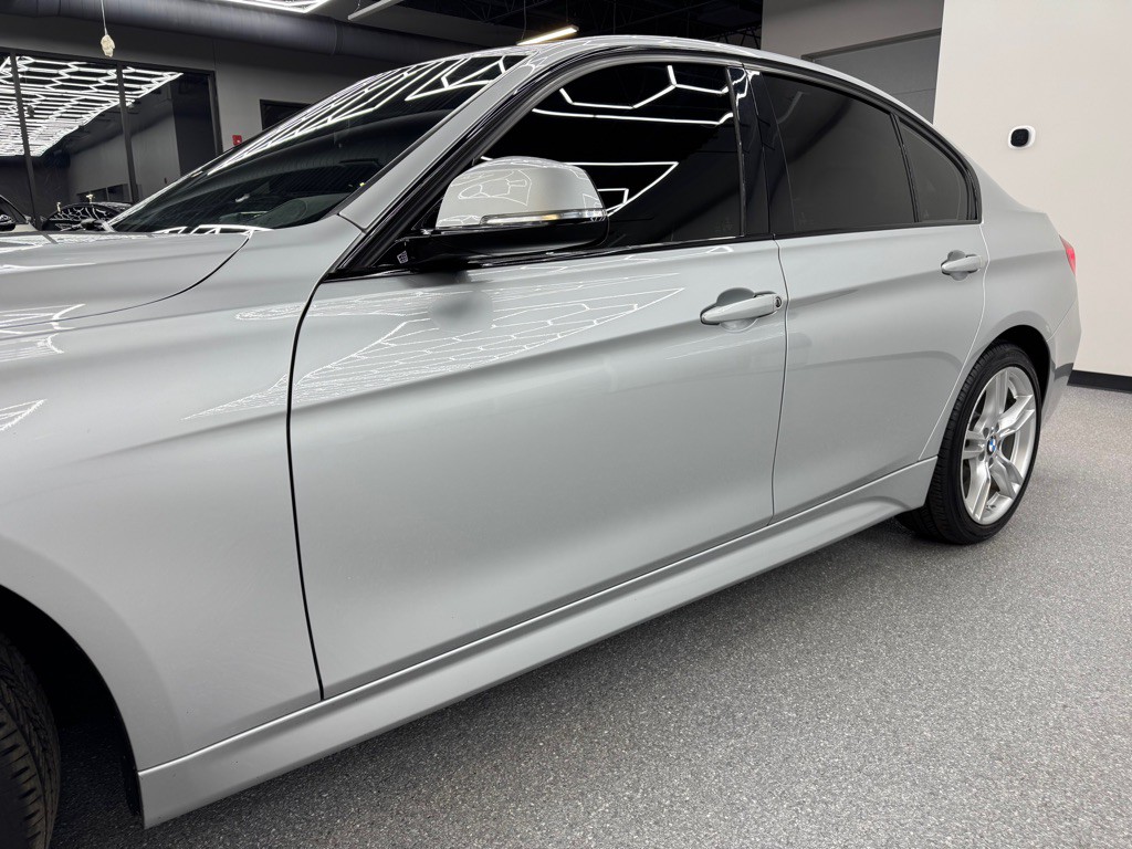 2016 BMW 3 Series Image 8