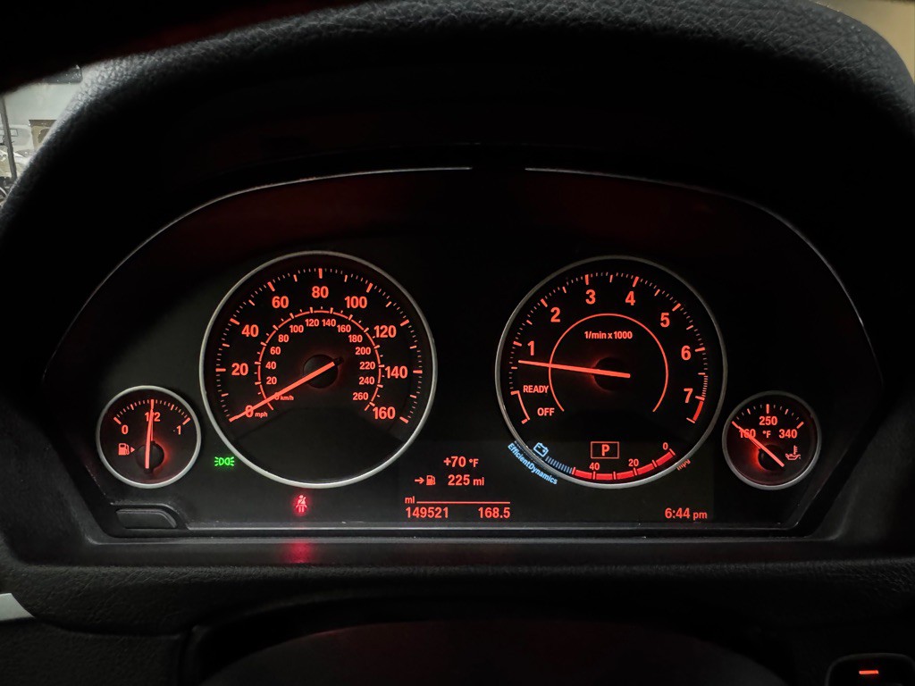 2016 BMW 3 Series Image 40