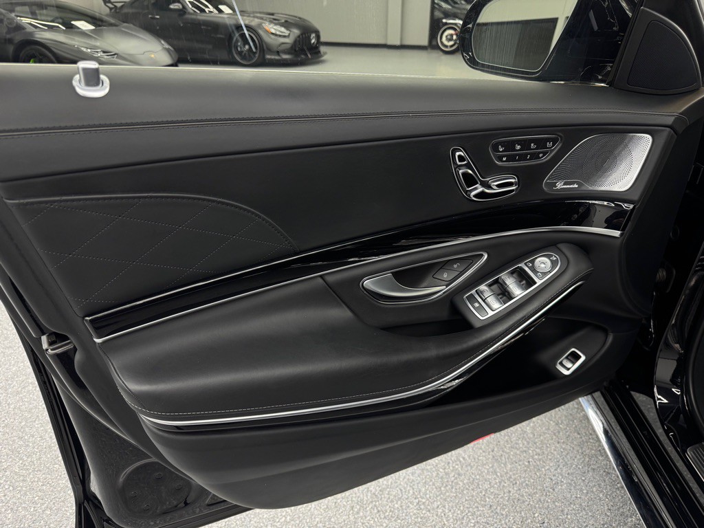 2019 Mercedes-Benz S-Class Image 23