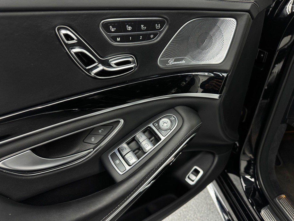 2019 Mercedes-Benz S-Class Image 24