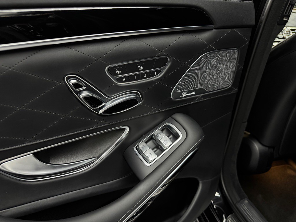 2019 Mercedes-Benz S-Class Image 31