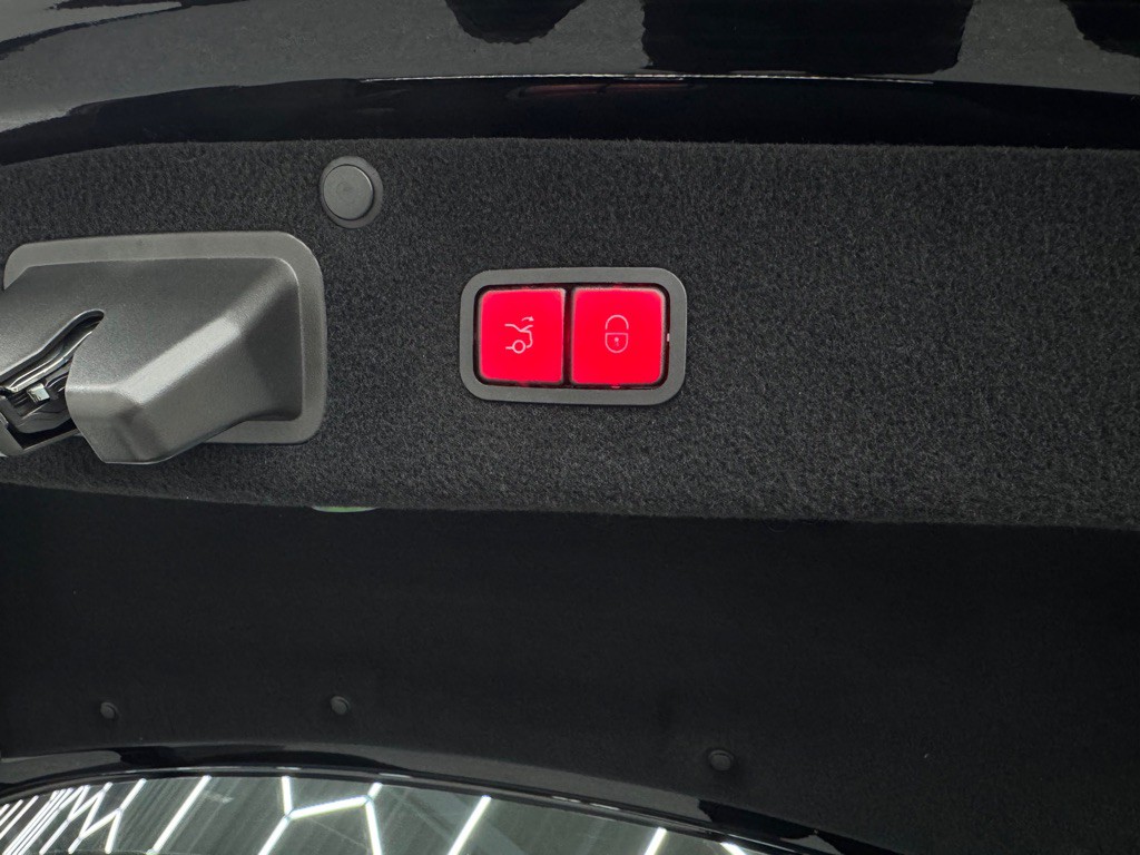 2019 Mercedes-Benz S-Class Image 34