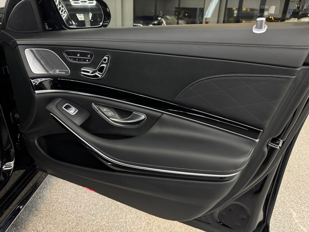 2019 Mercedes-Benz S-Class Image 38