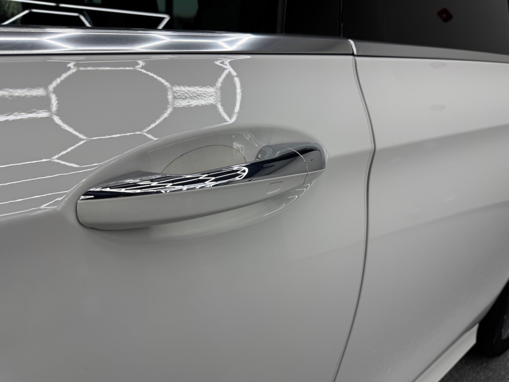 2017 Mercedes-Benz E-Class Image 10