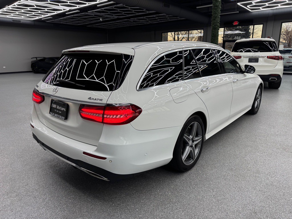 2017 Mercedes-Benz E-Class Image 16