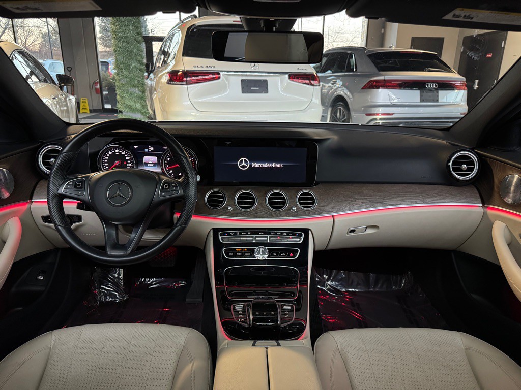 2017 Mercedes-Benz E-Class Image 31