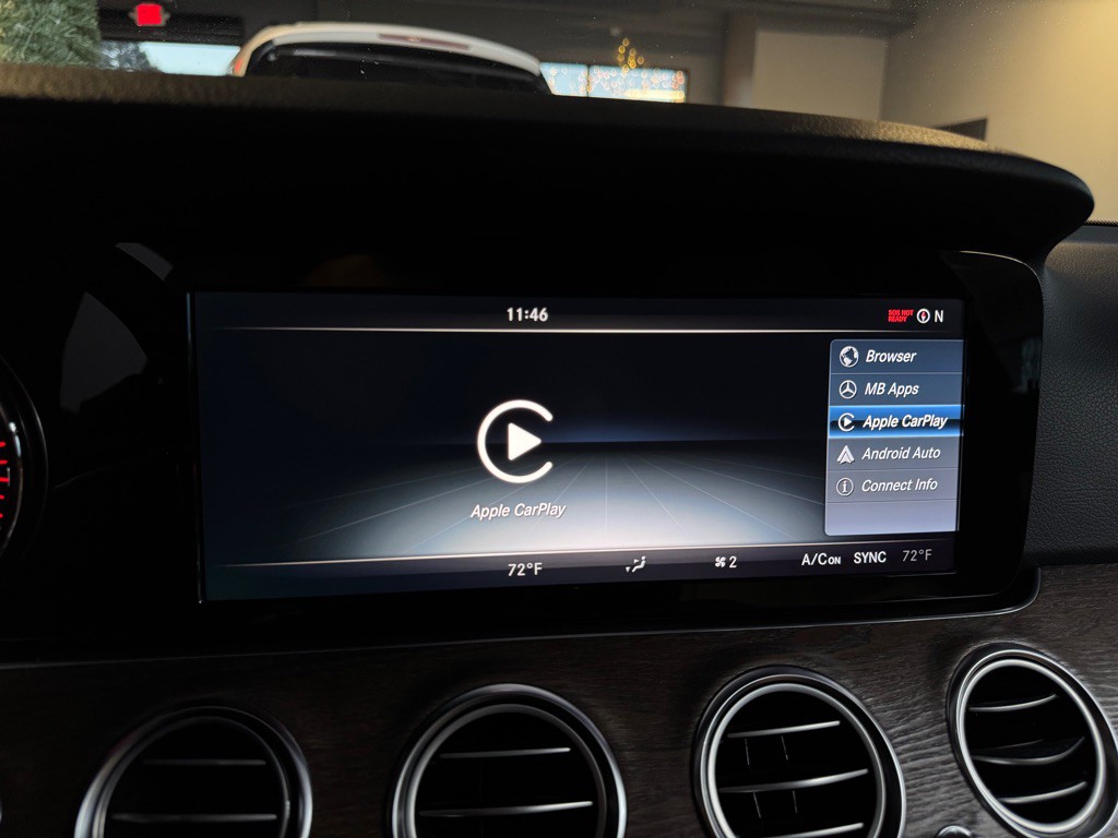 2017 Mercedes-Benz E-Class Image 35