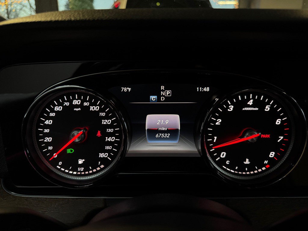 2017 Mercedes-Benz E-Class Image 42