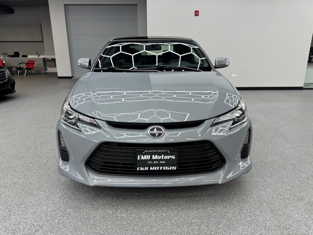 2016 Scion tC Image 5