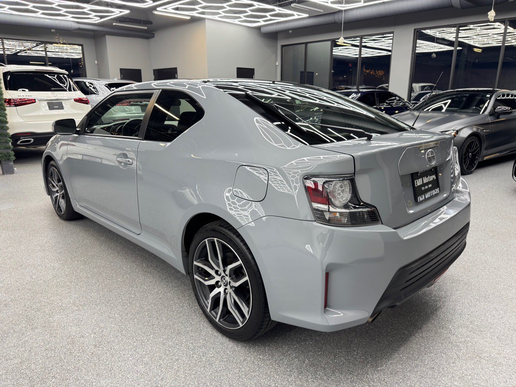 2016 Scion tC Image 11