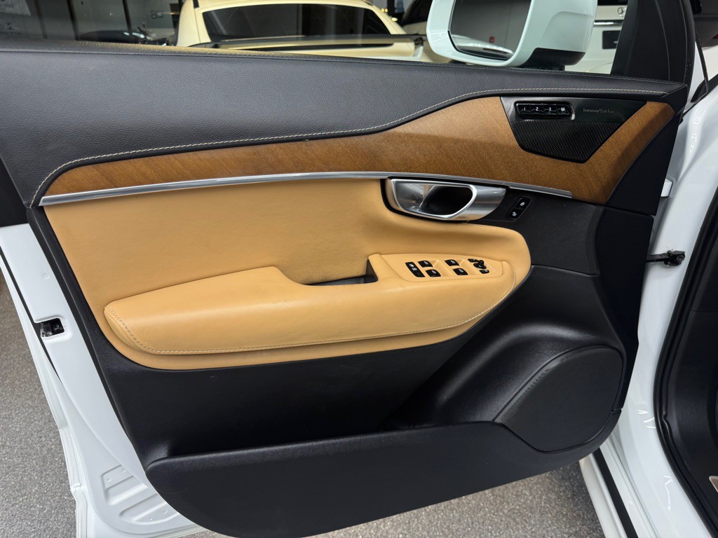 2019 Volvo XC90 Image 19