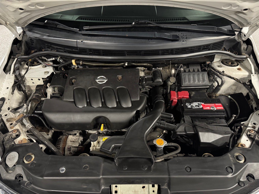 2011 Nissan Versa Image 23