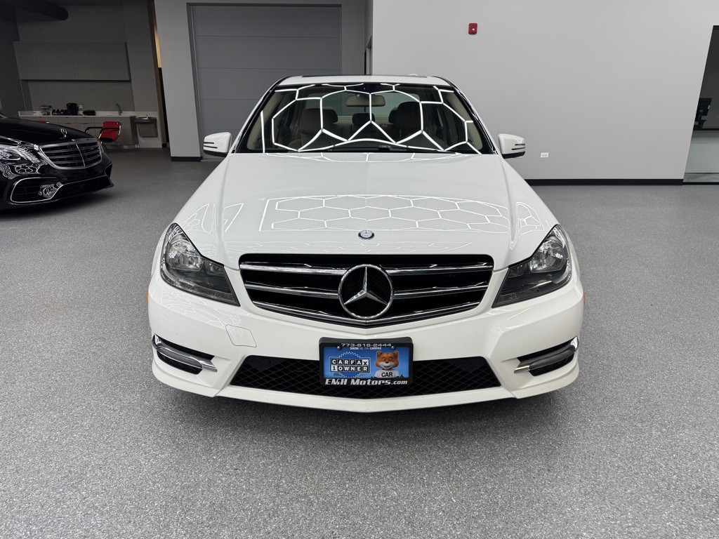 2014 Mercedes-Benz C-Class Image 4