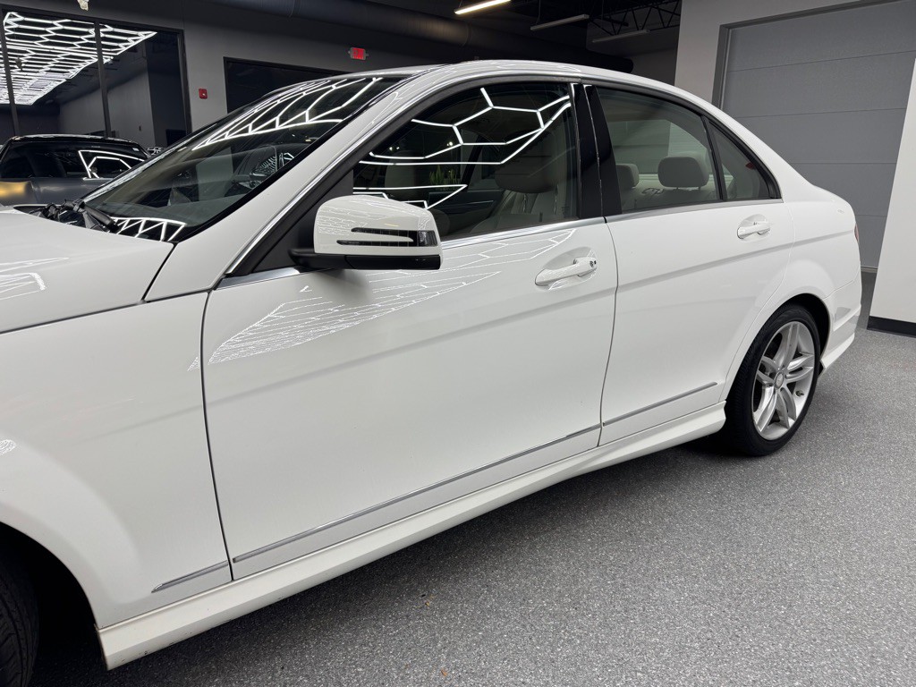 2014 Mercedes-Benz C-Class Image 8